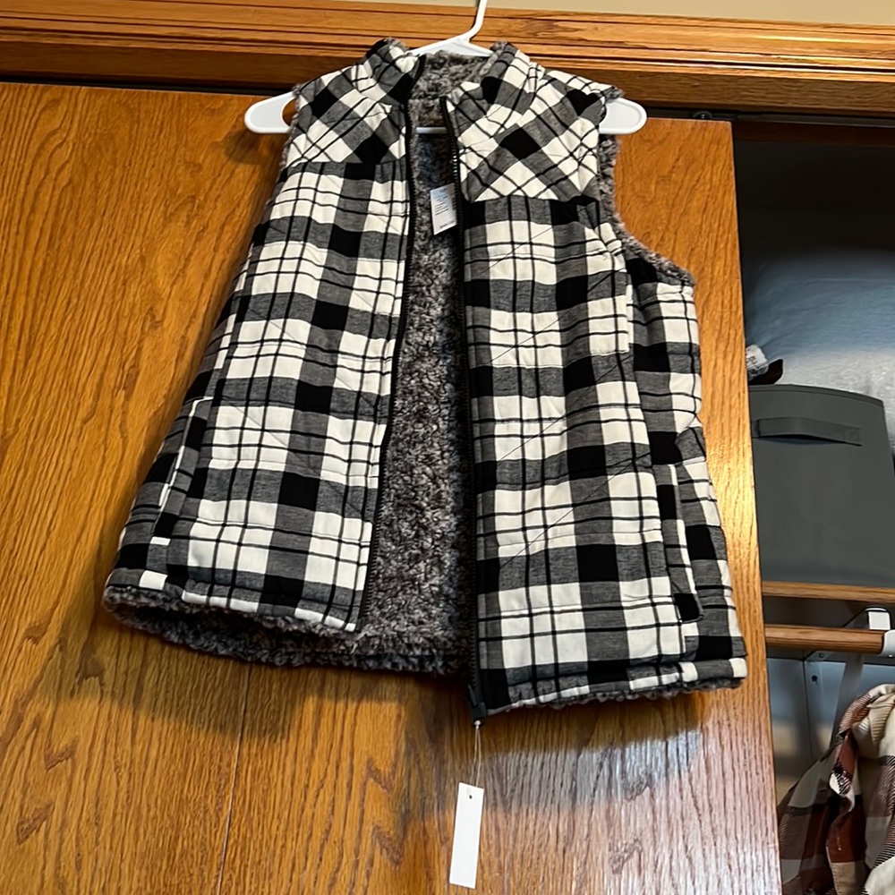 BRAND NEW Sherpa Vest